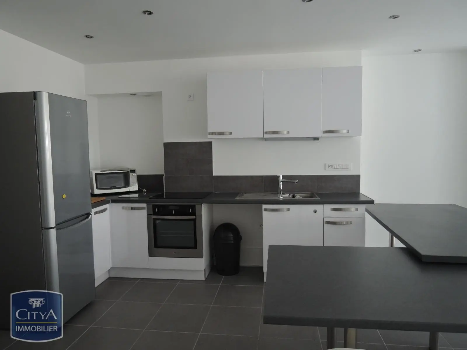 Photo 2 Appartement 2 pièces 61.92m²