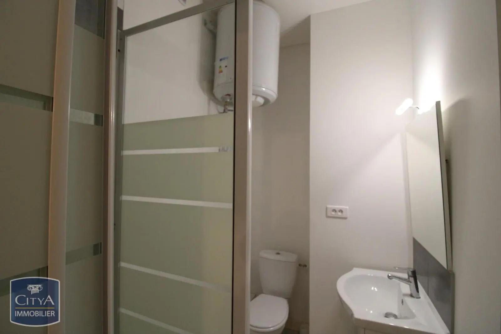 Photo 3 Appartement 1 pièce 18.11m²