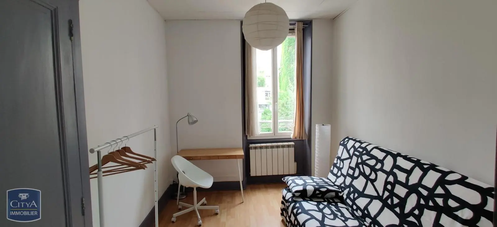 Photo 1 Appartement 1 pièce 22.69m²