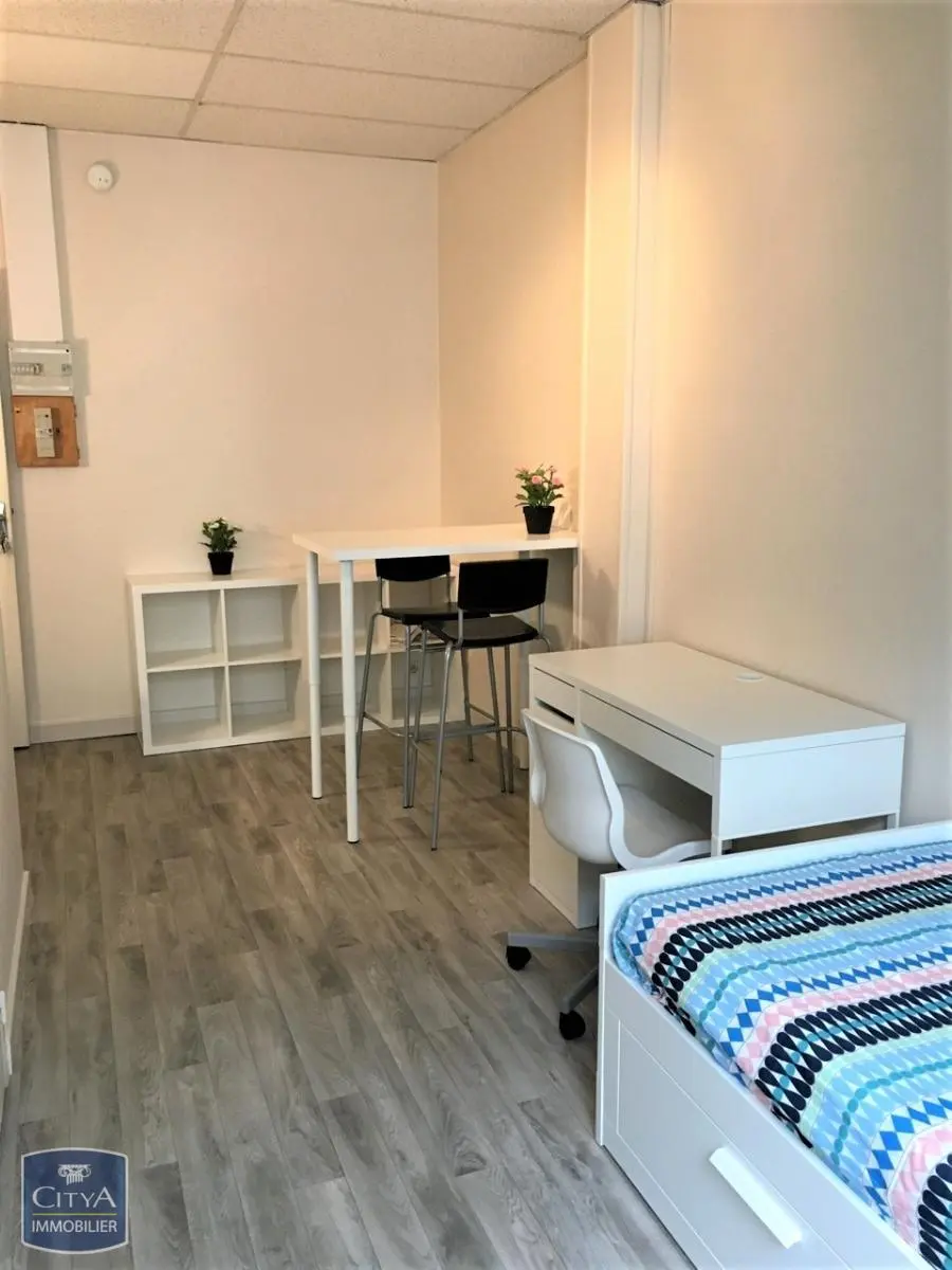 Photo 1 Appartement 1 pièce 16m²