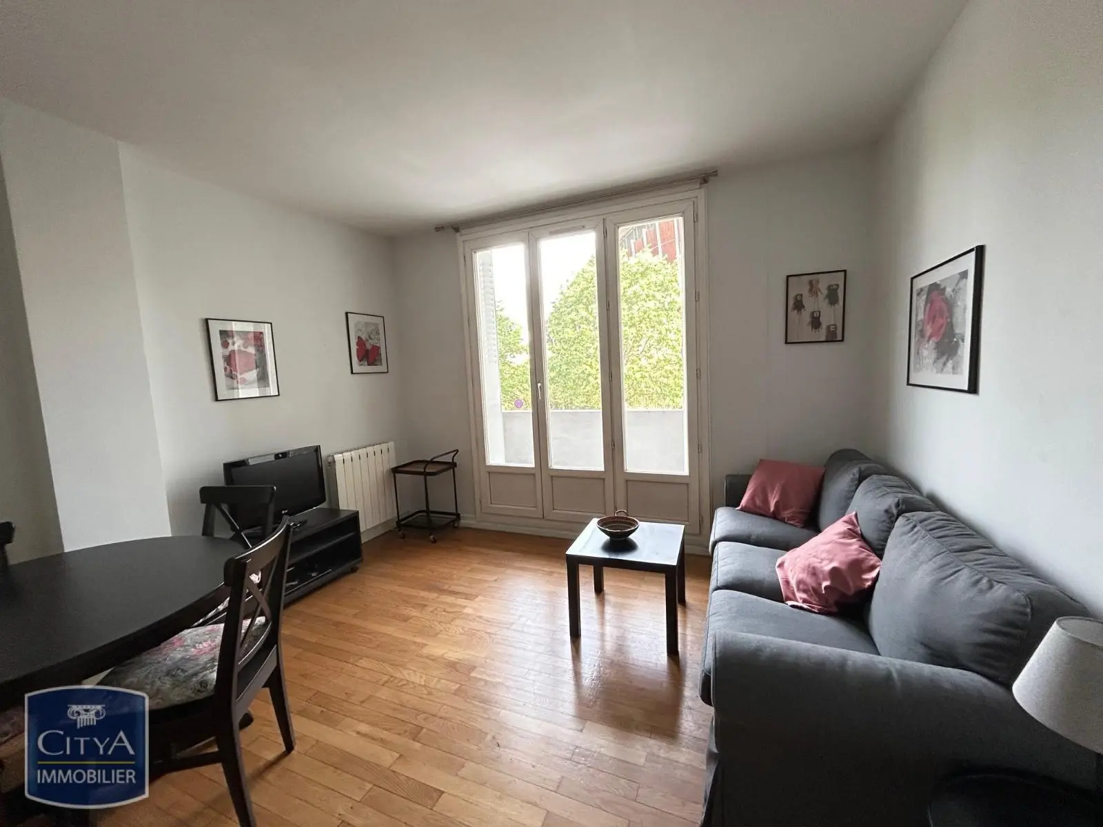 Photo 3 Appartement 5 pièces 107.93m²