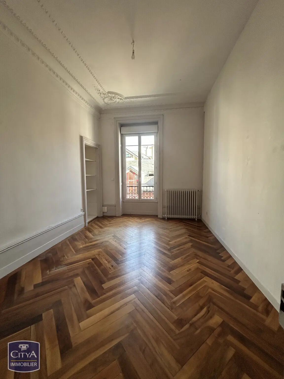 Photo 11 Appartement 6 pièces 189.38m²