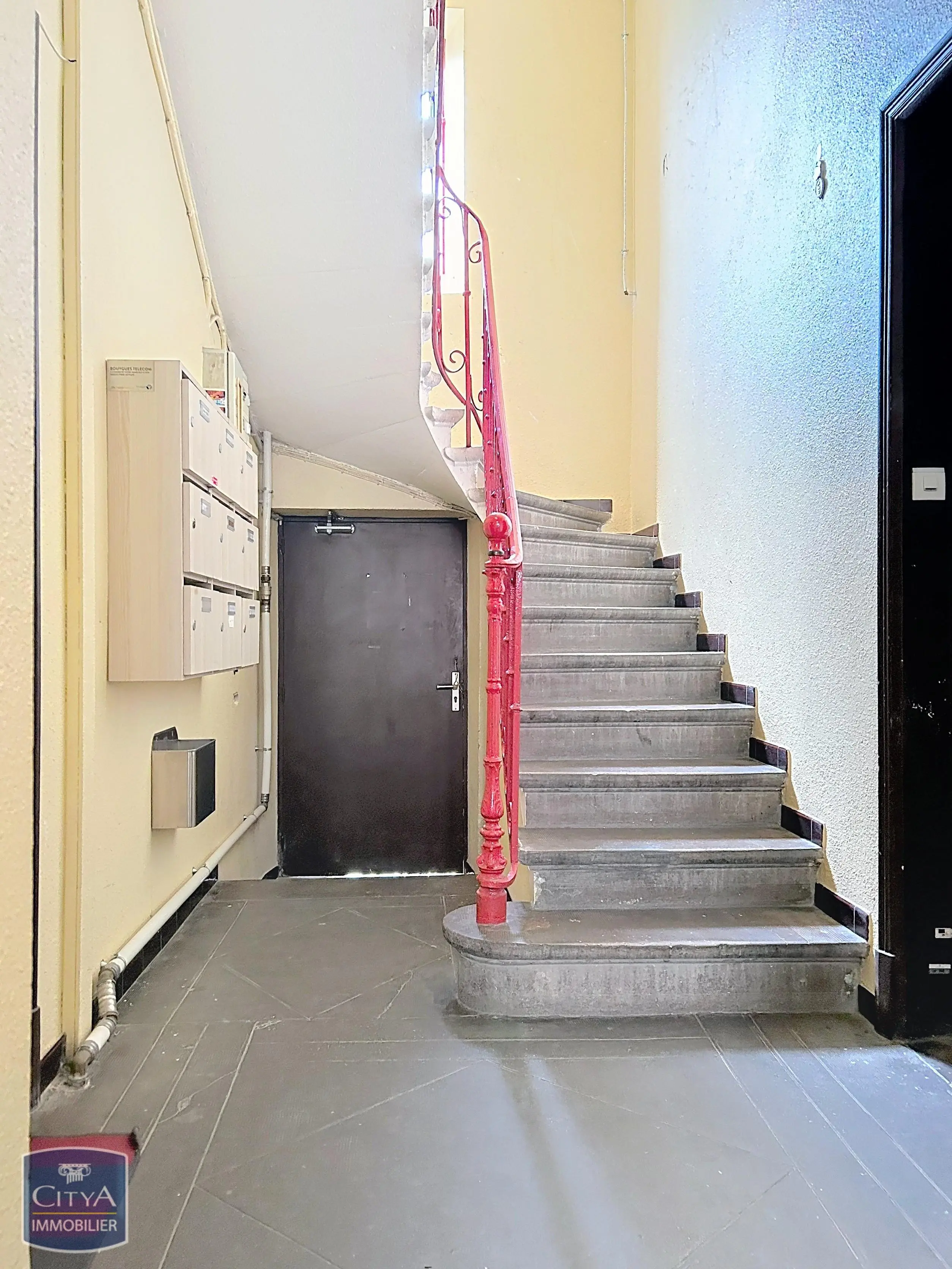 Photo 3 Appartement 1 pièce 32.47m²