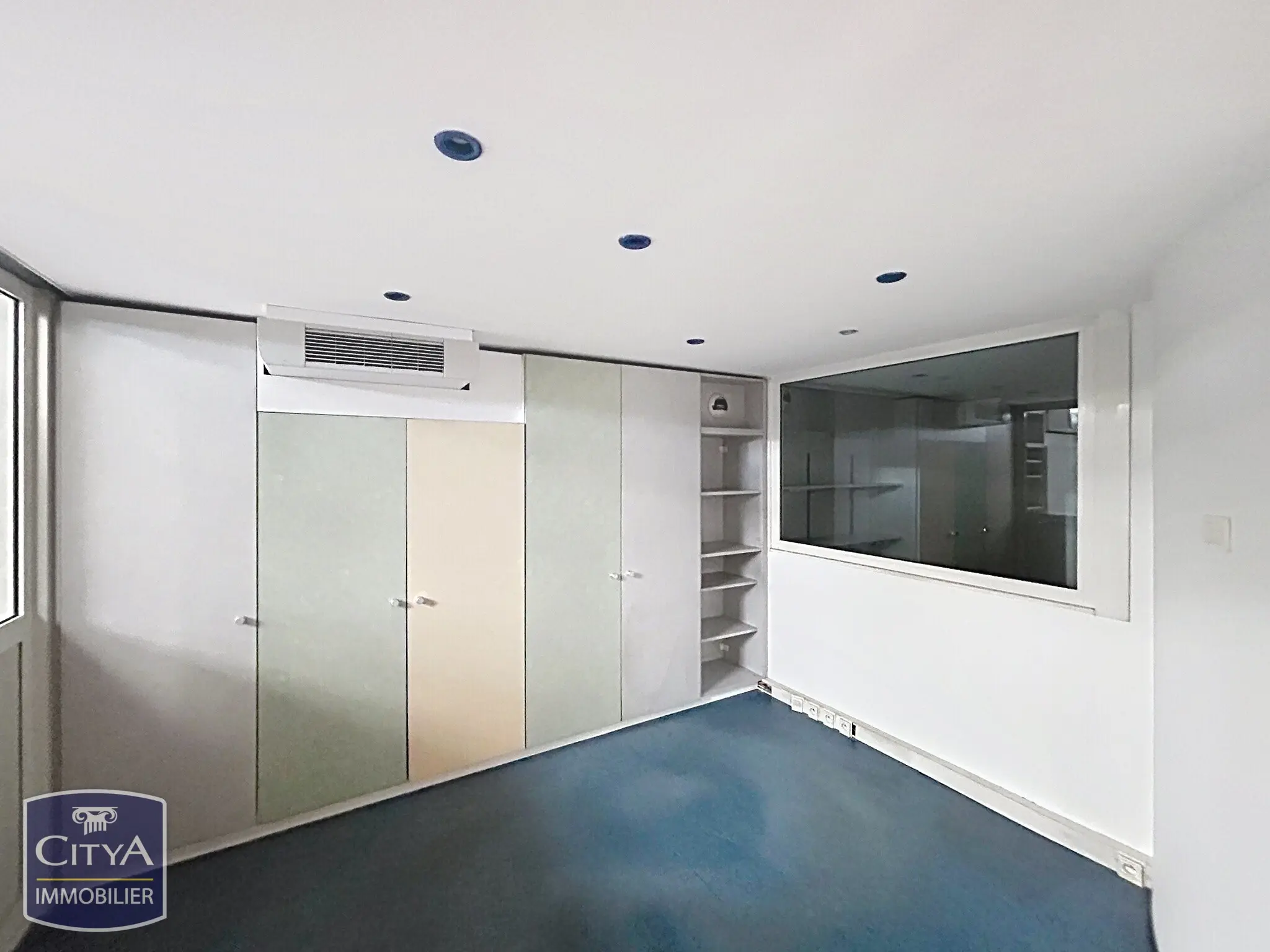 Photo 2 Local Commercial 265.24m²