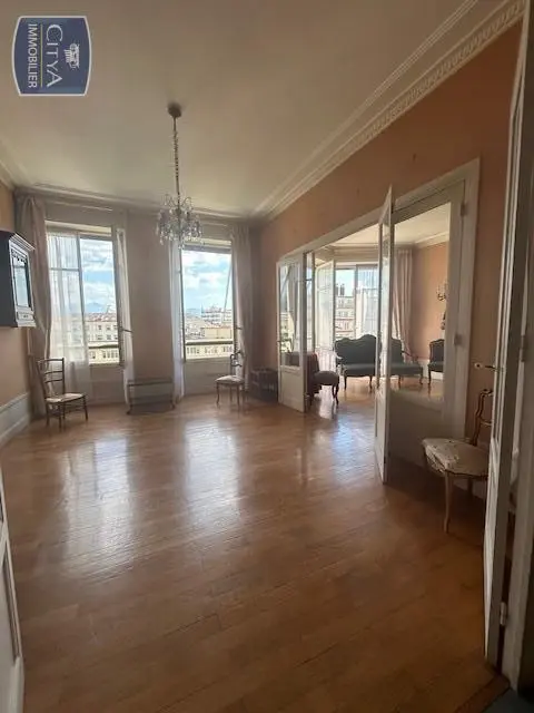 Photo 6 Appartement 6 pièces 126.85m²