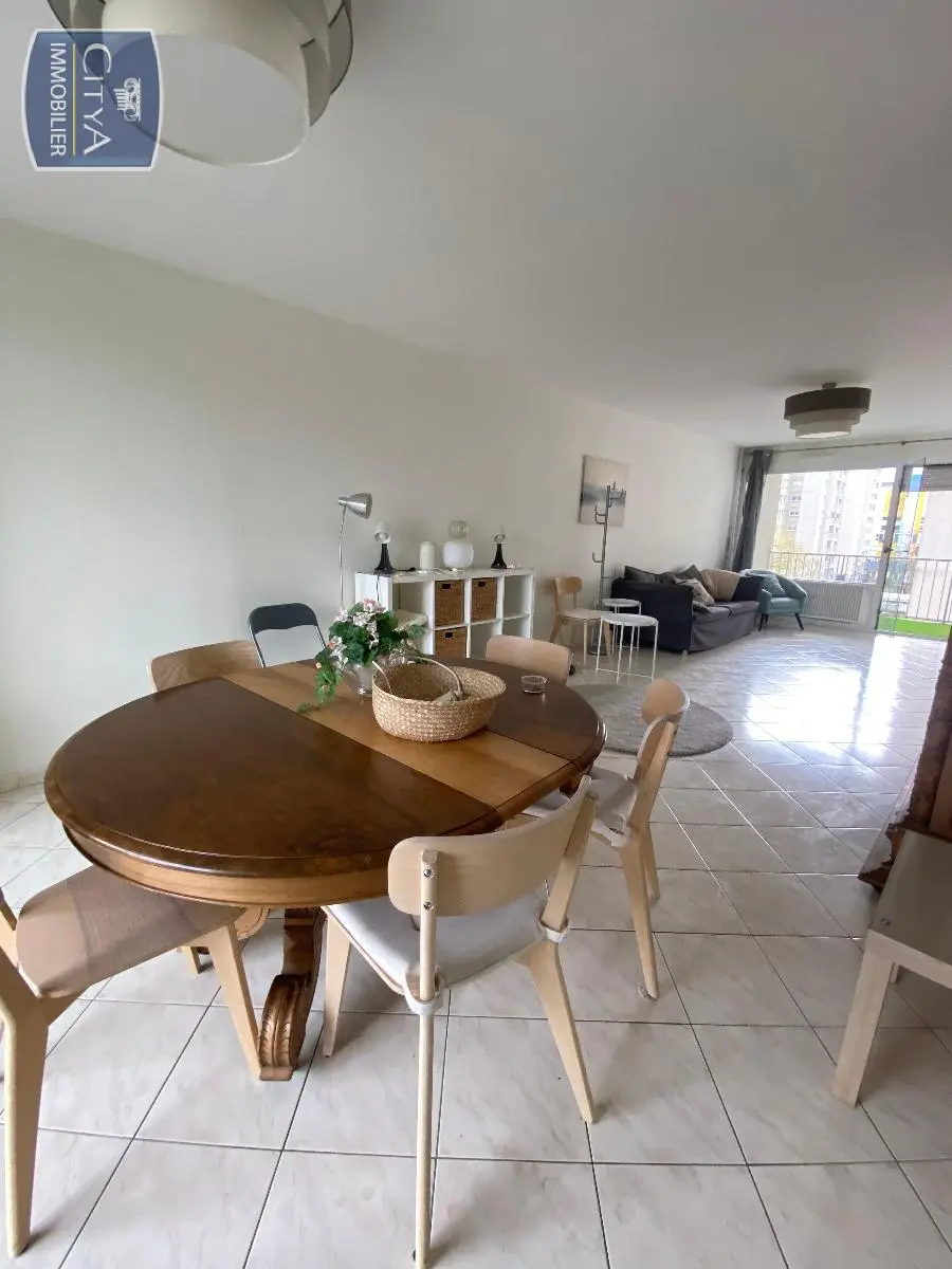 Photo 3 Appartement 4 pièces 112.76m²