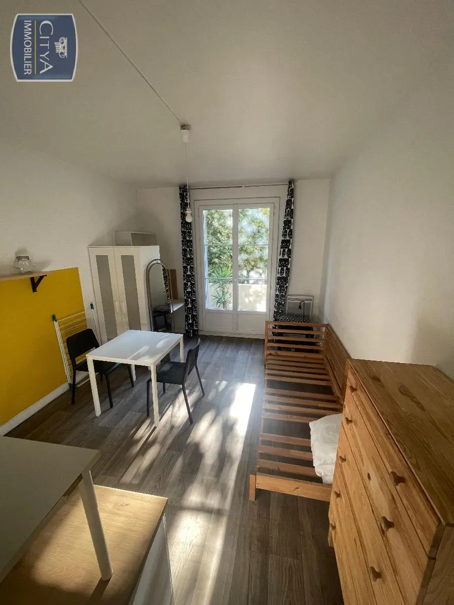 Photo 1 Appartement 1 pièce 22.39m²