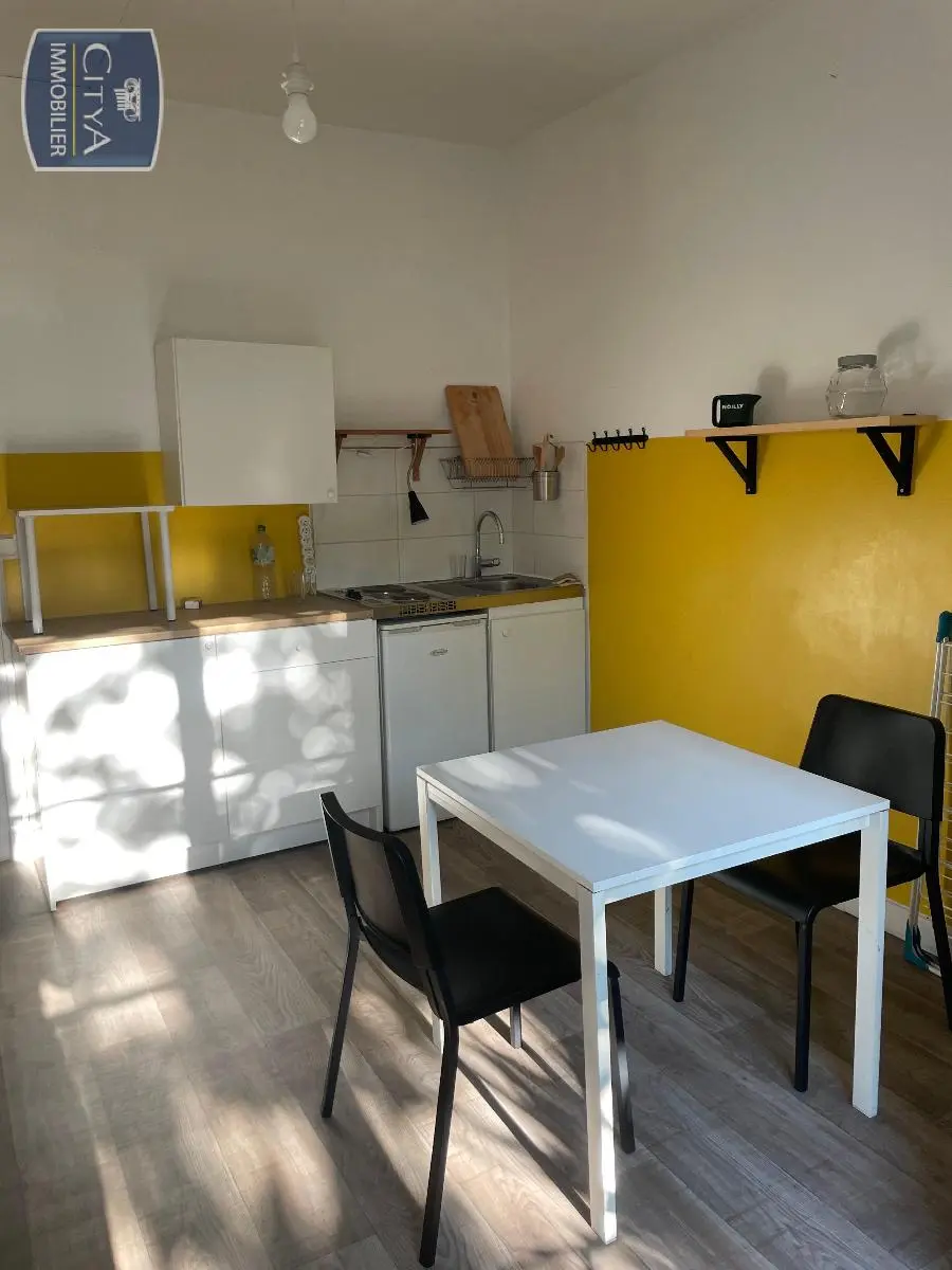 Photo 3 Appartement 1 pièce 22.39m²