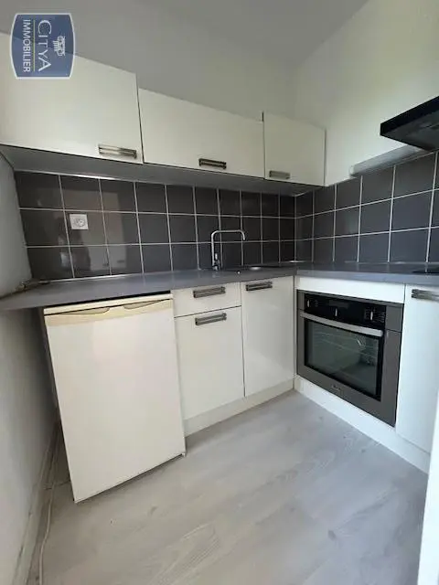 Photo 3 Appartement 1 pièce 27.7m²
