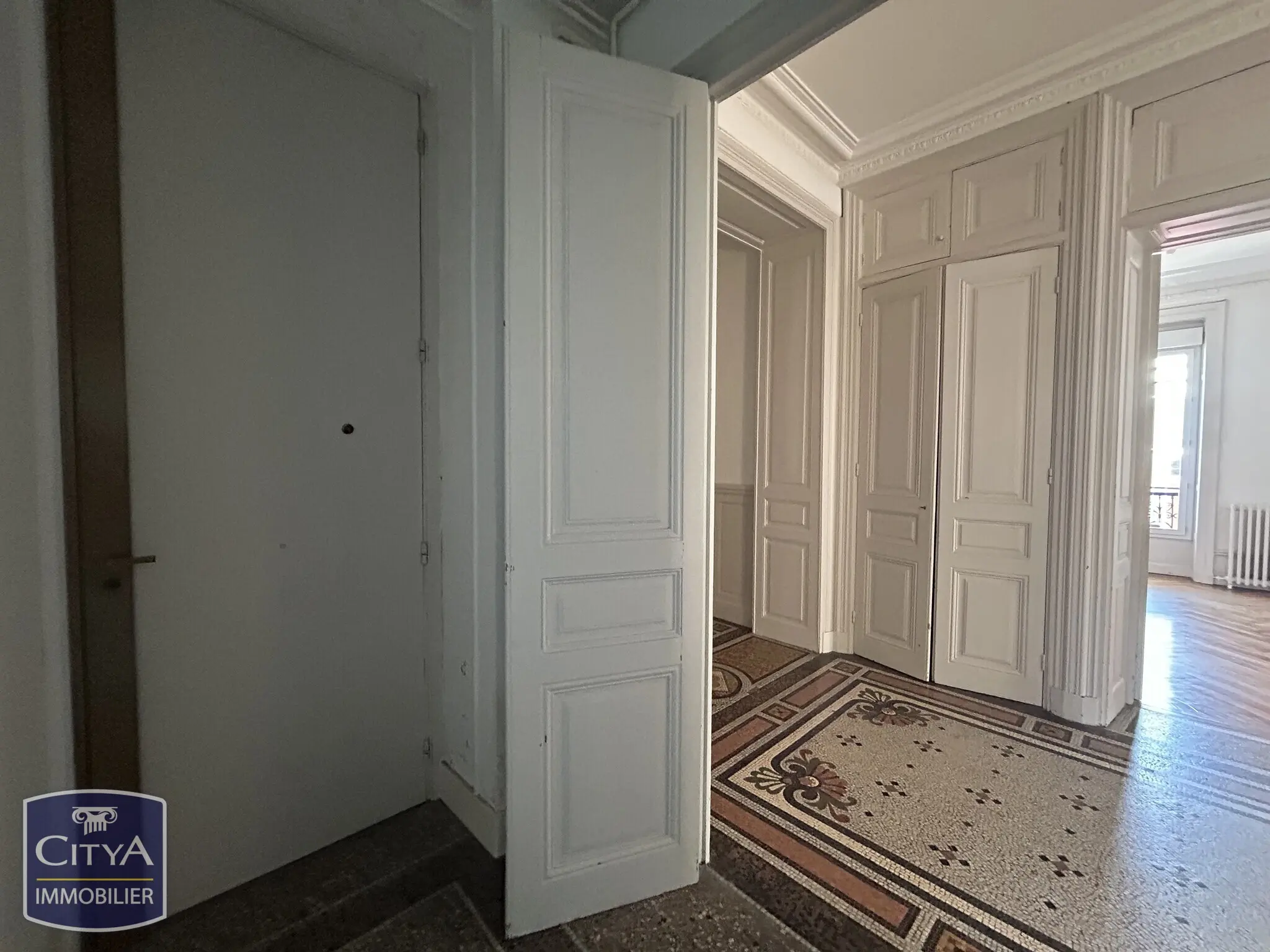 Photo 15 Appartement 6 pièces 189.38m²