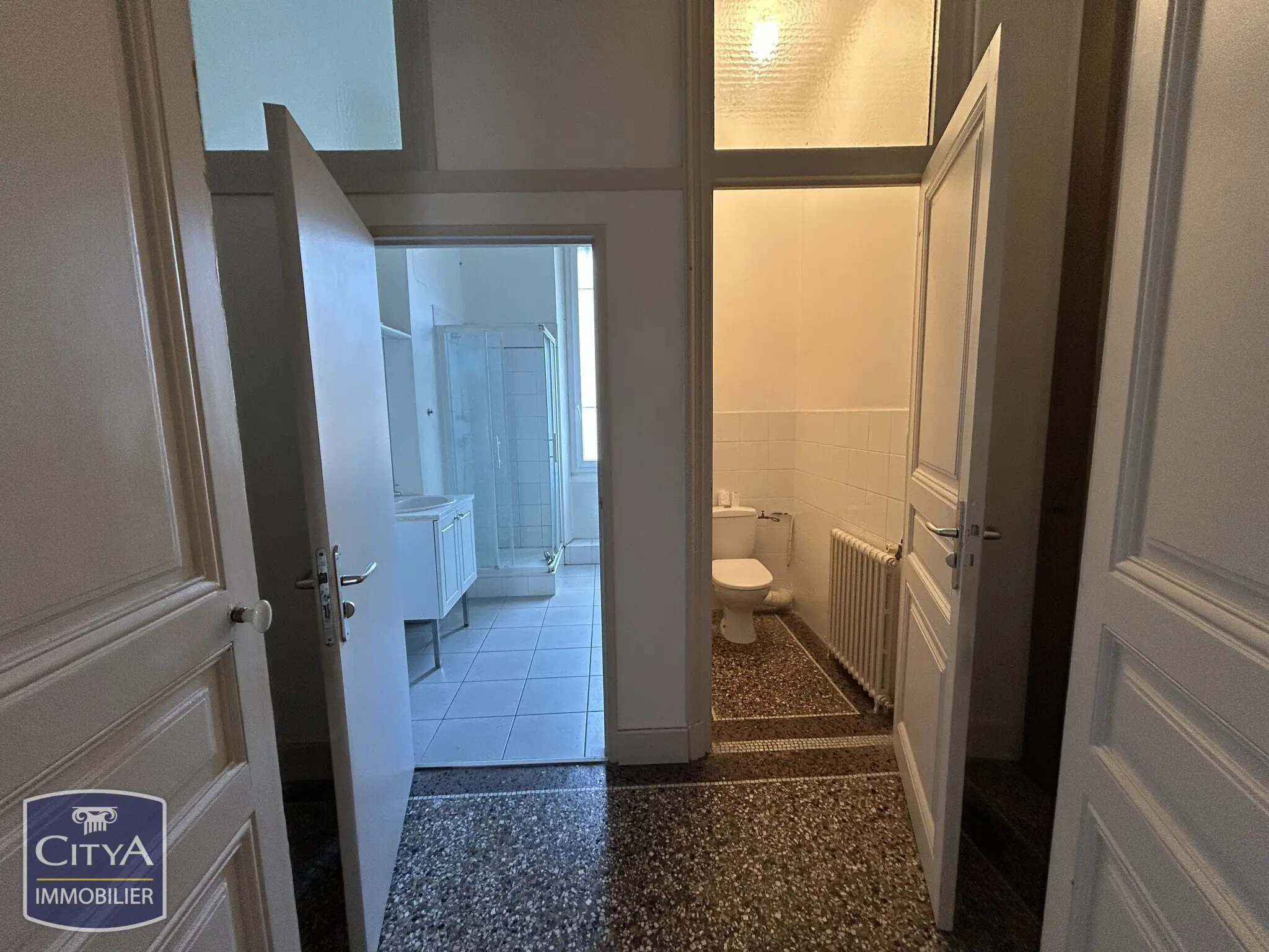 Photo 10 Appartement 6 pièces 189.38m²