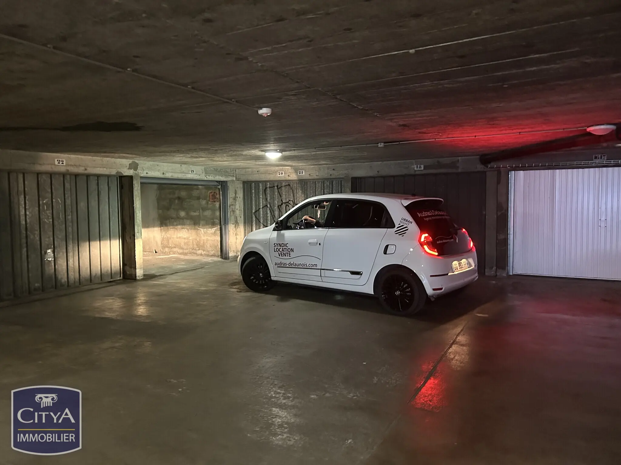 Photo 2 parking Grenoble
