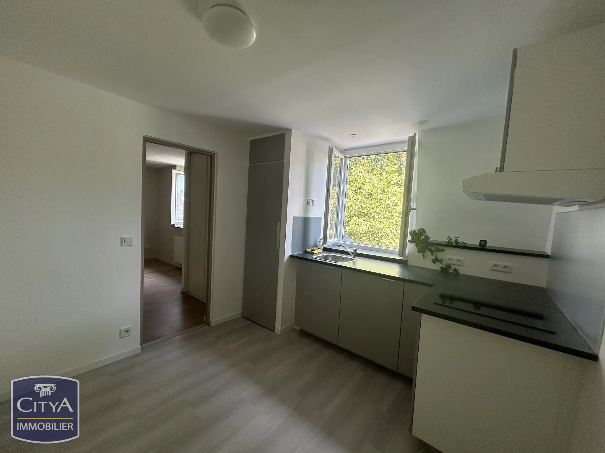 Photo 1 Appartement 2 pièces 30.13m²