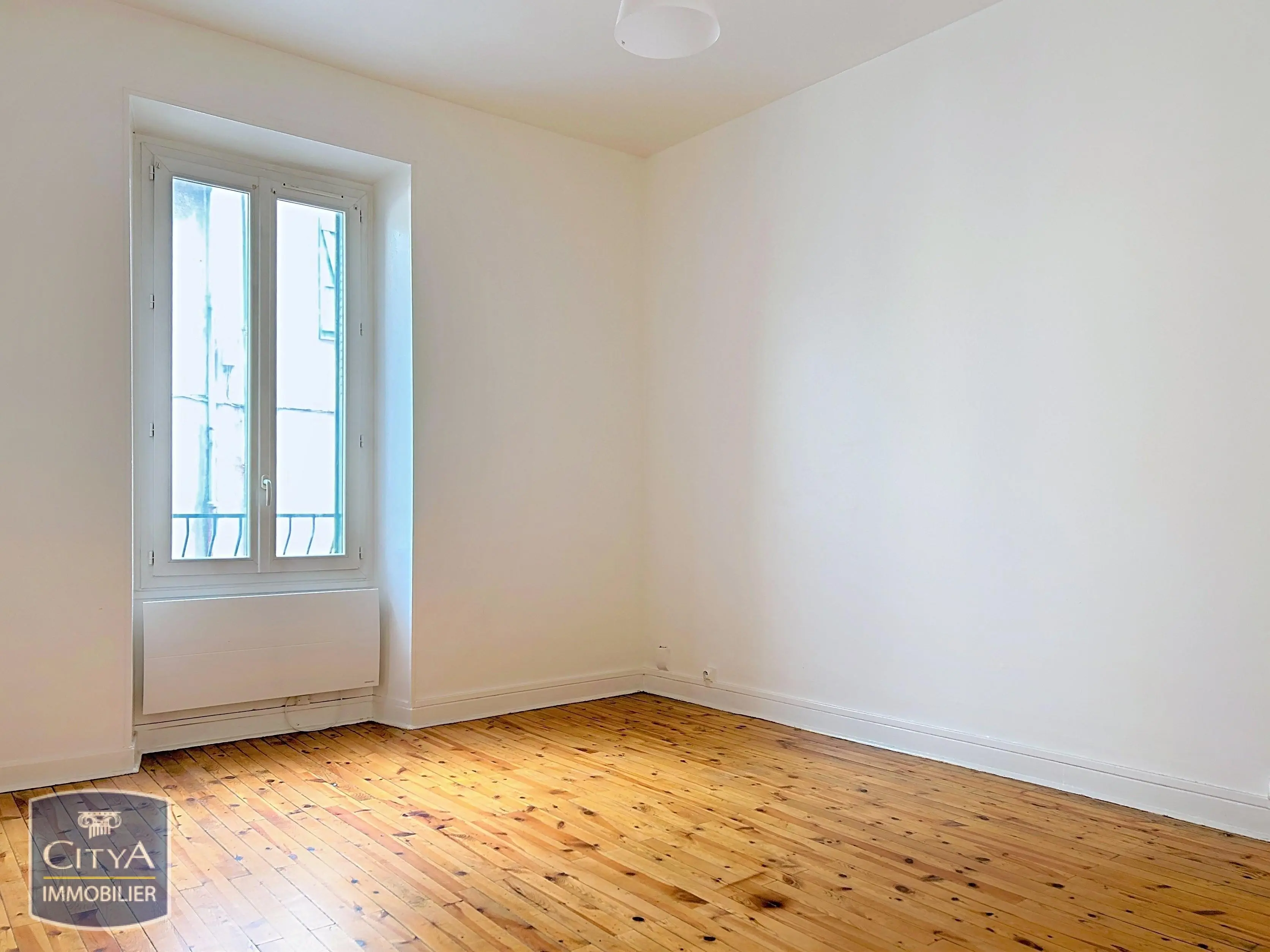 Photo 5 Appartement 1 pièce 32.47m²