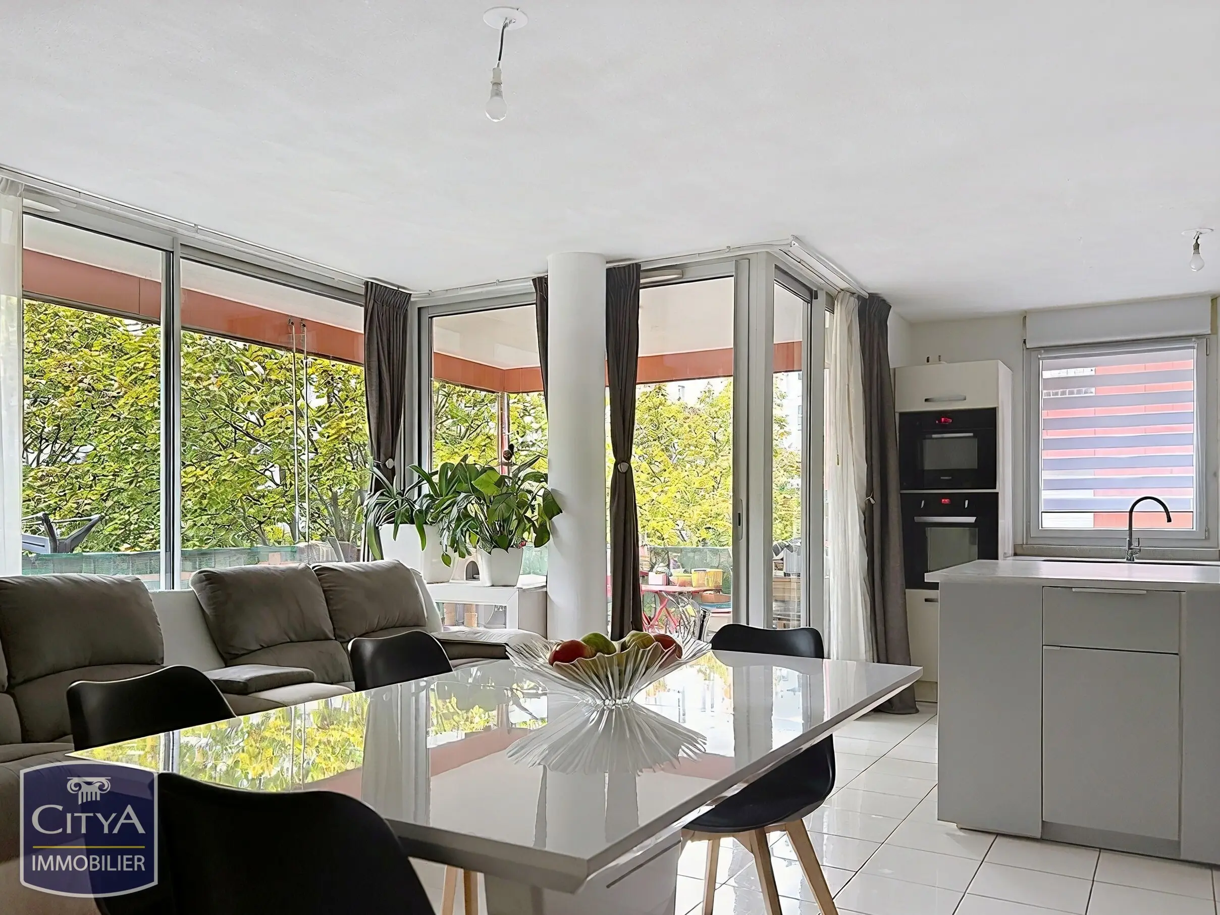 Photo 1 Appartement 4 pièces 75.5m²