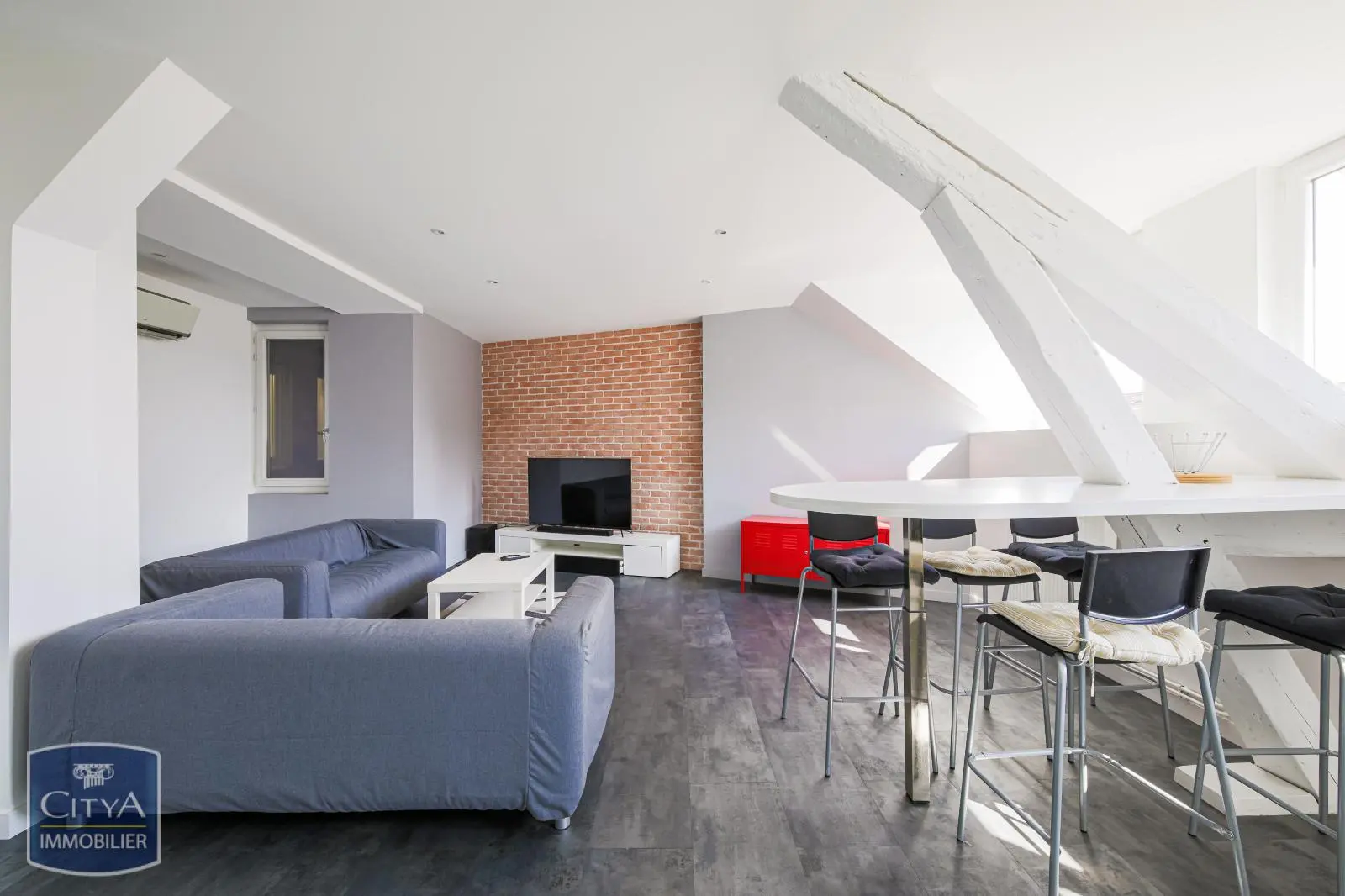 Photo 1 Appartement 4 pièces 91.89m²