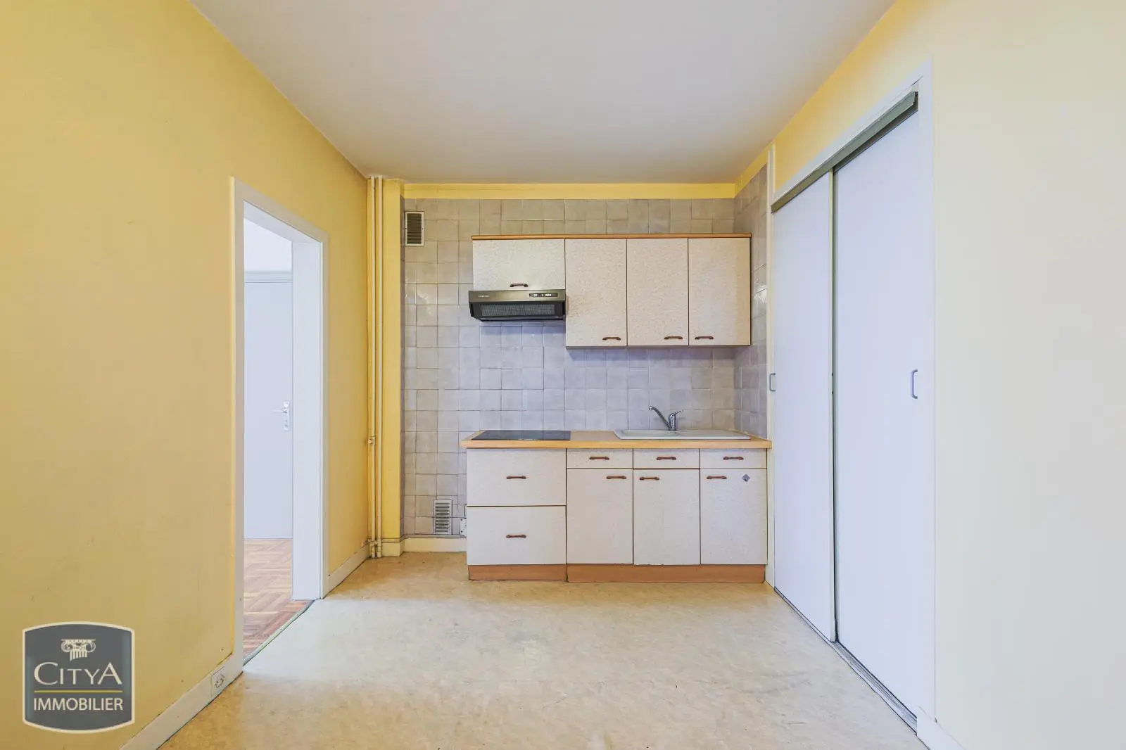 Photo 3 Appartement 1 pièce 39.84m²