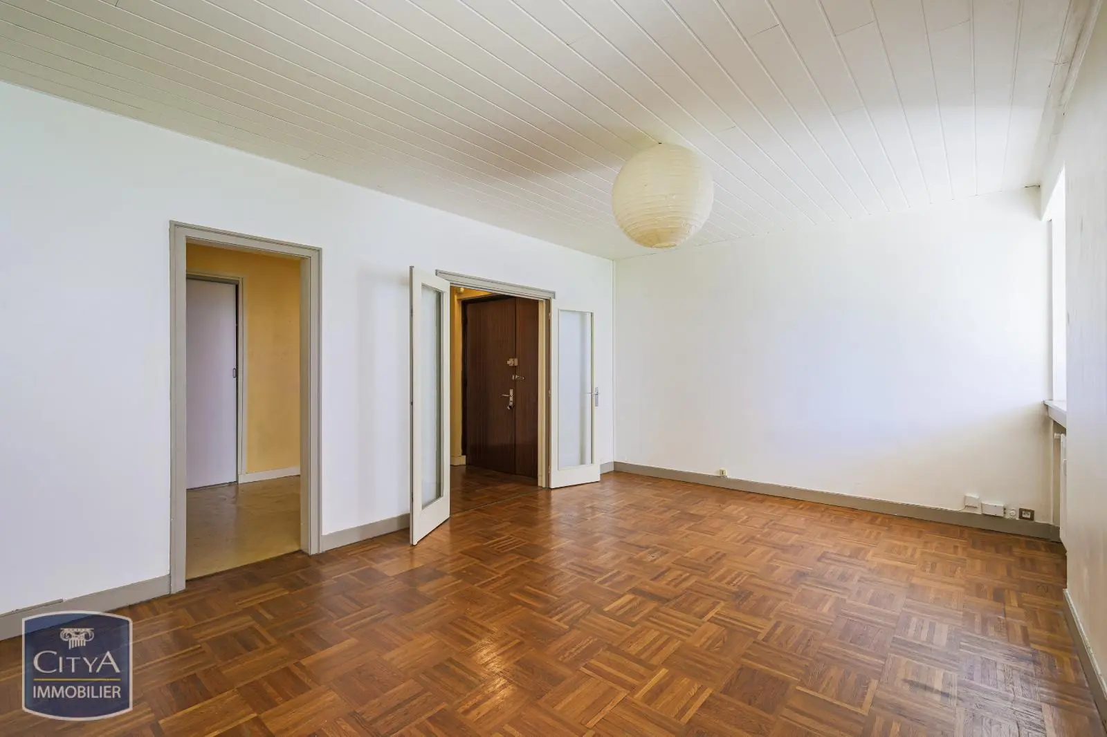 Photo 2 Appartement 1 pièce 39.84m²