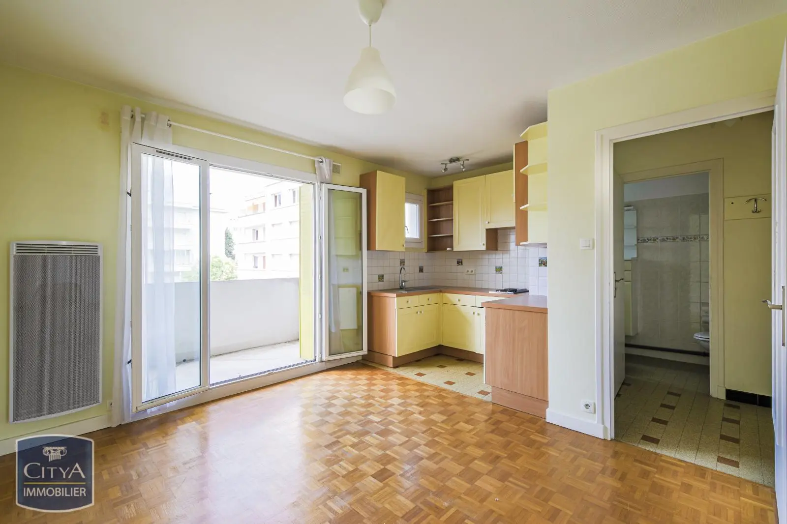 Photo 1 Appartement 1 pièce 24.15m²