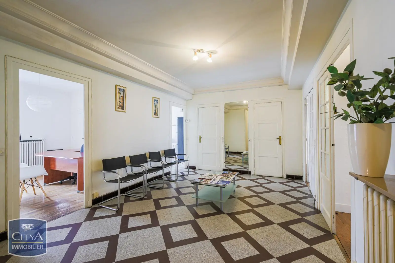 Photo 2 Appartement 4 pièces 119.97m²