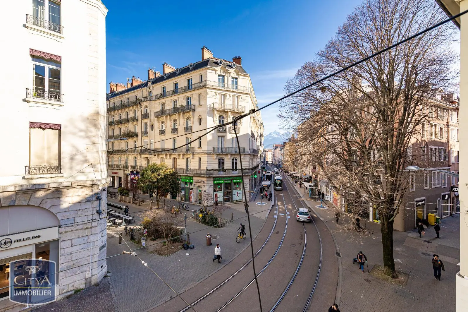 Photo 2 Appartement 7 pièces 182.25m²