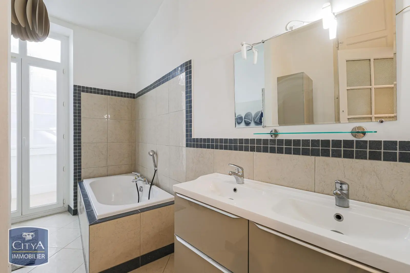 Photo 4 Appartement 5 pièces 131m²