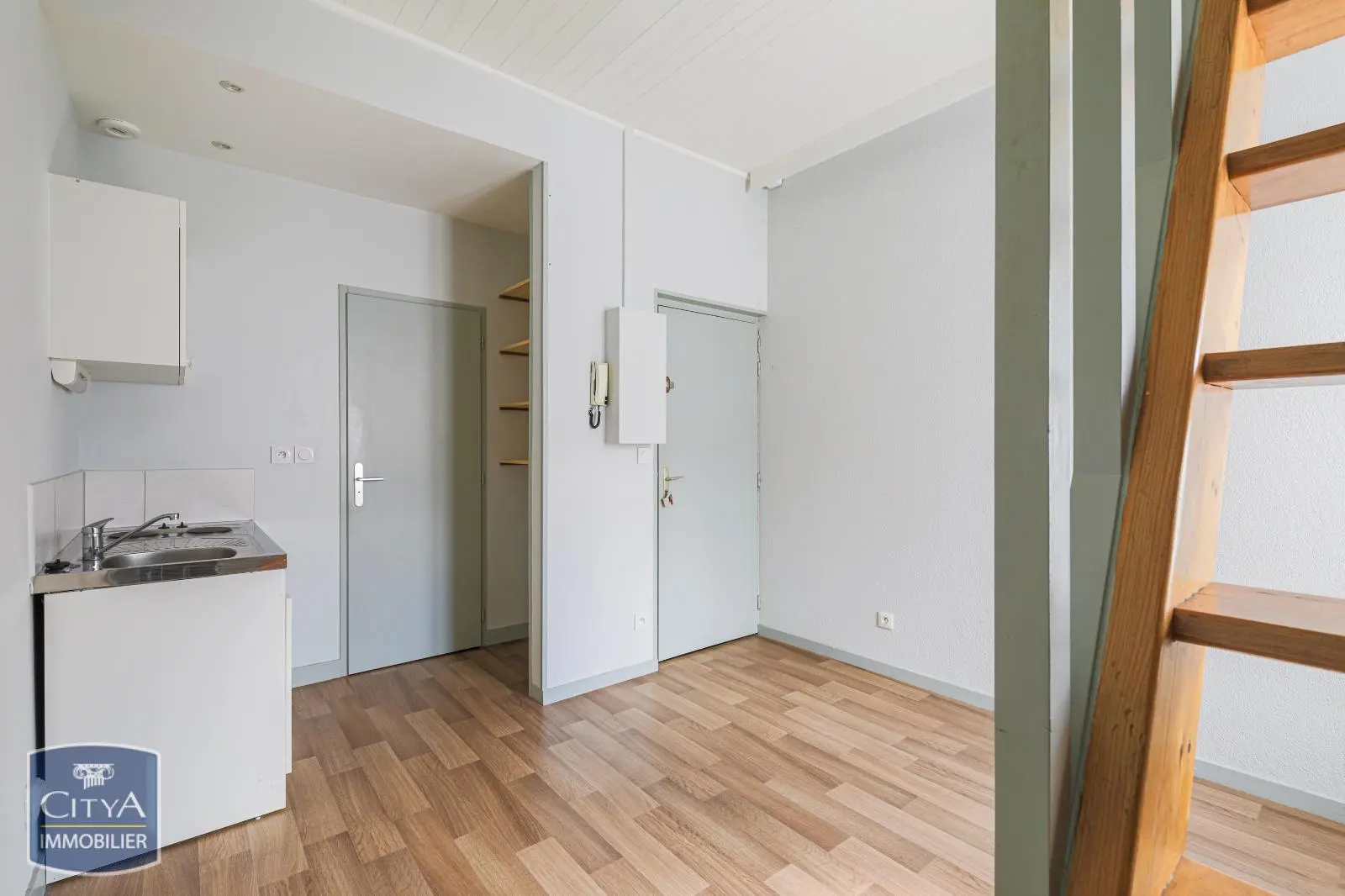 Photo 4 Appartement 2 pièces 20.46m²