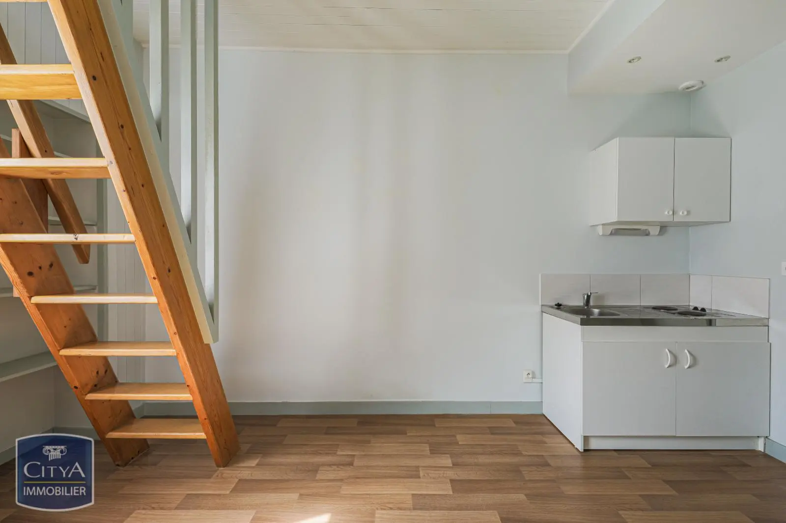 Photo 3 Appartement 2 pièces 20.46m²