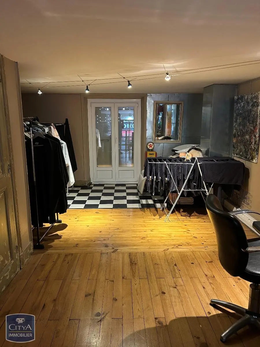 Photo 4 Local Commercial 86.81m²