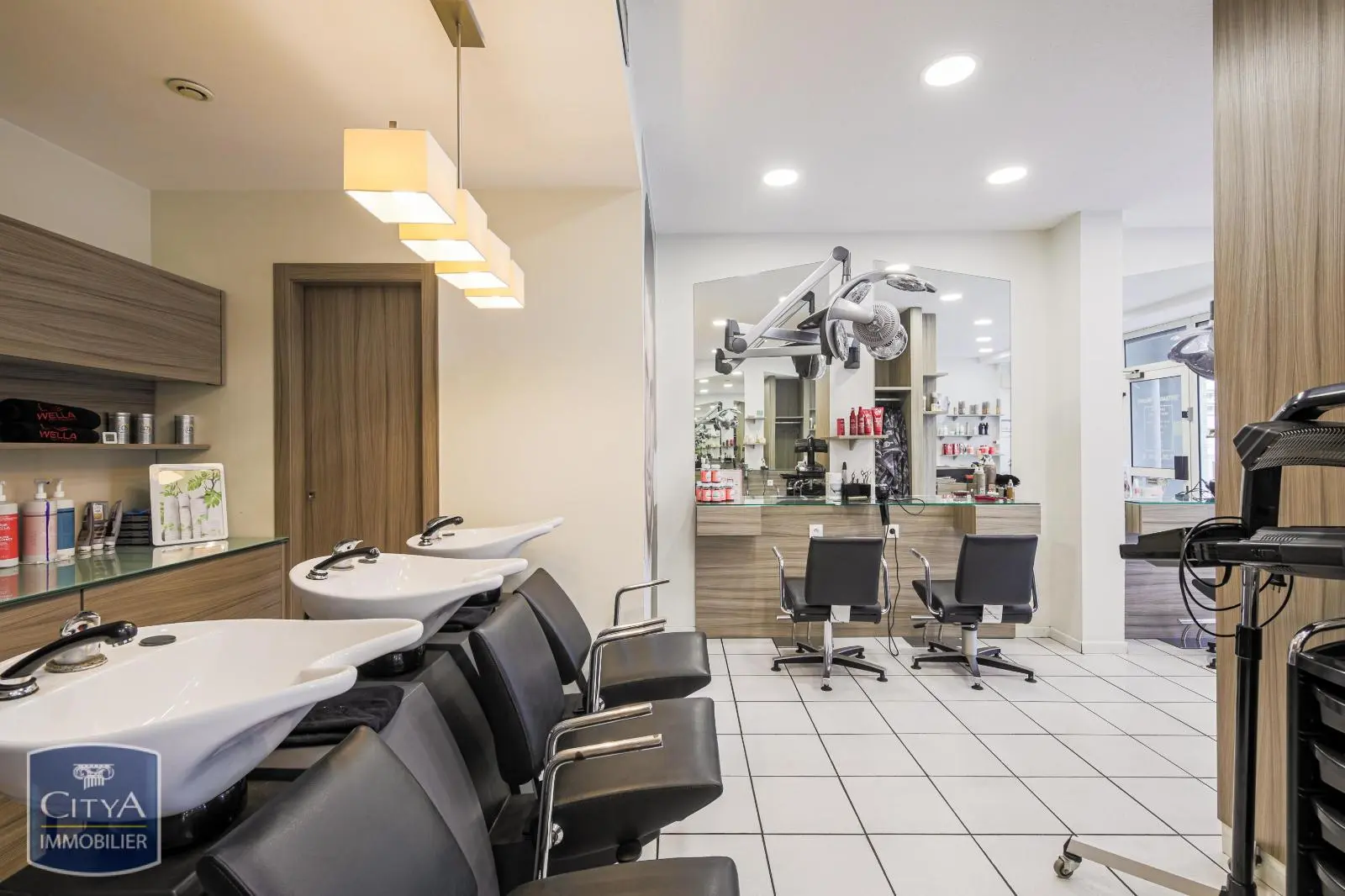 Photo 11 Local Commercial