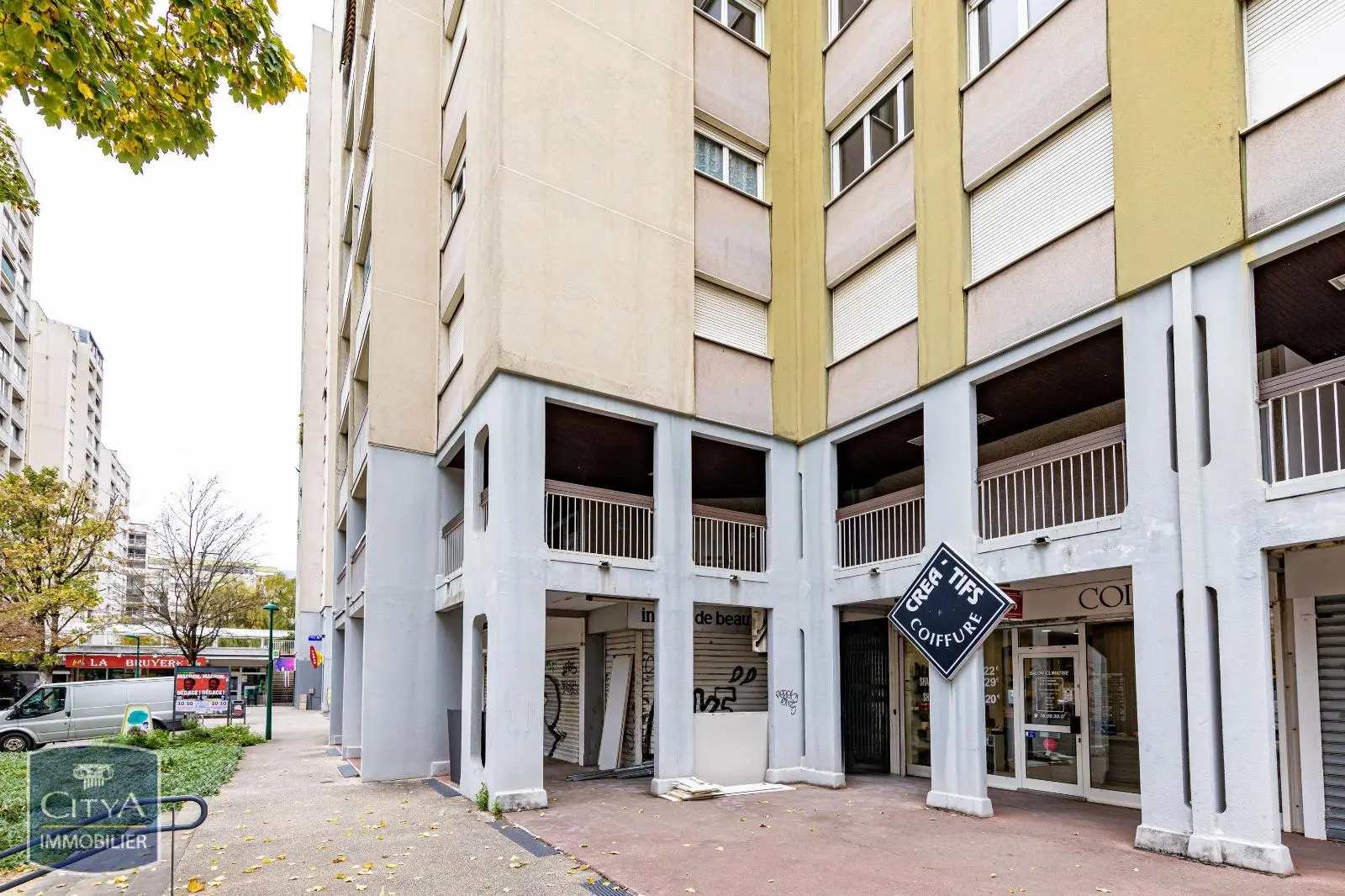 Photo 13 Local Commercial