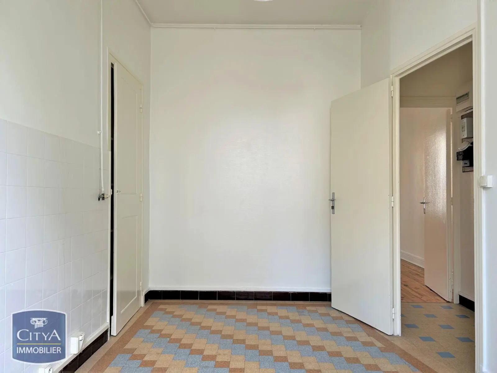 Photo 6 Appartement 1 pièce 32.47m²