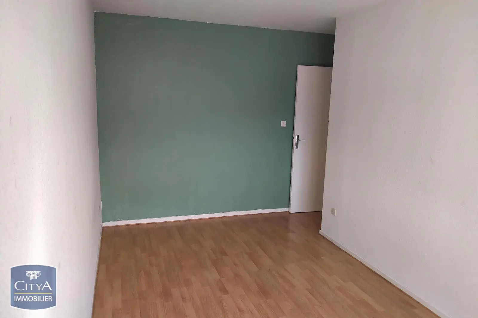 Photo 16 Appartement 4 pièces 85.76m²