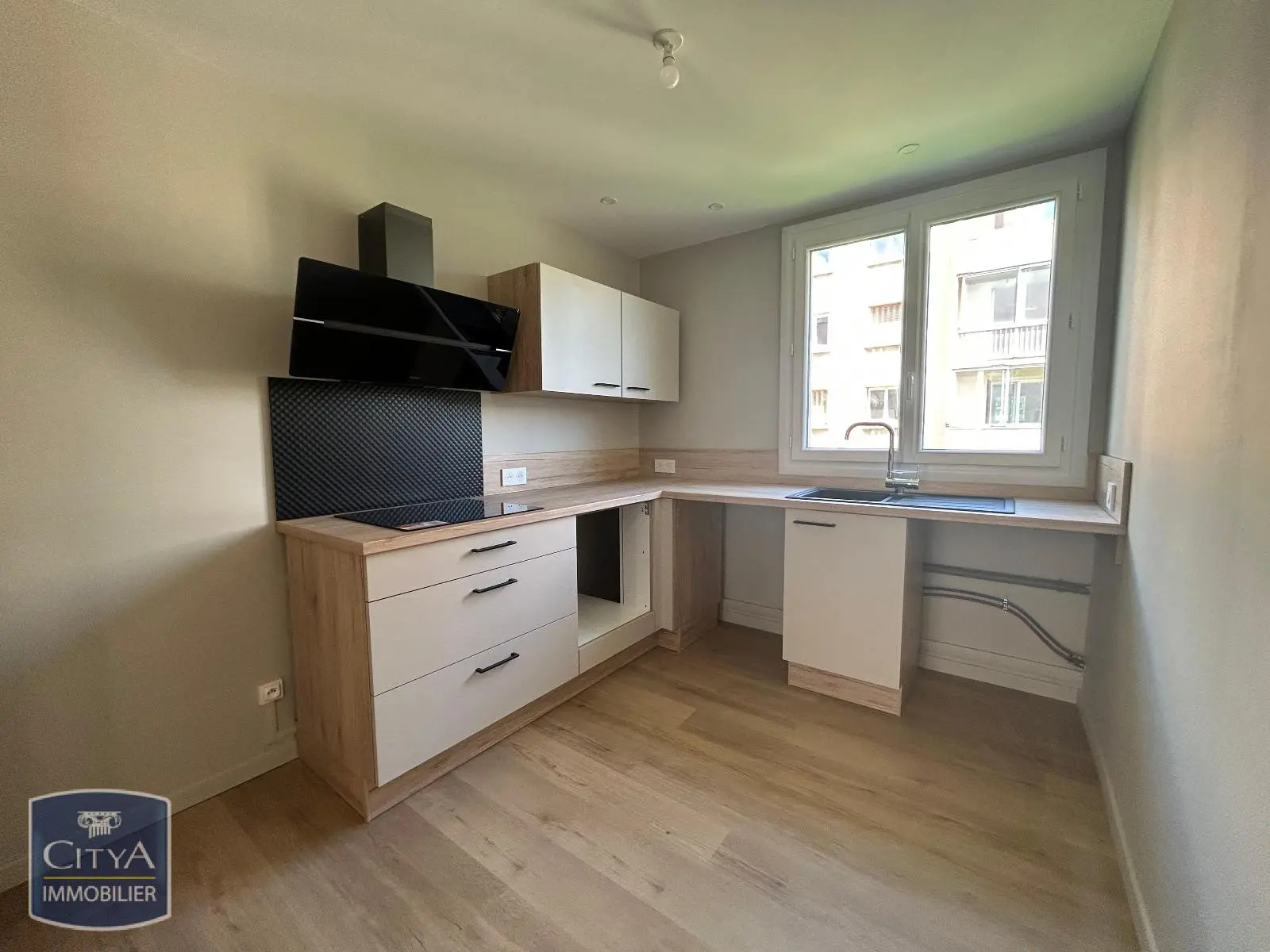 Photo 2 Appartement 3 pièces 52.96m²