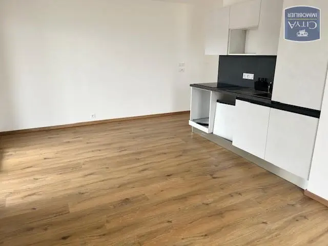 Photo 1 Appartement 2 pièces 42.41m²