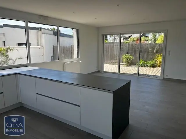 Photo 3 Maison 6 pièces 136.81m²