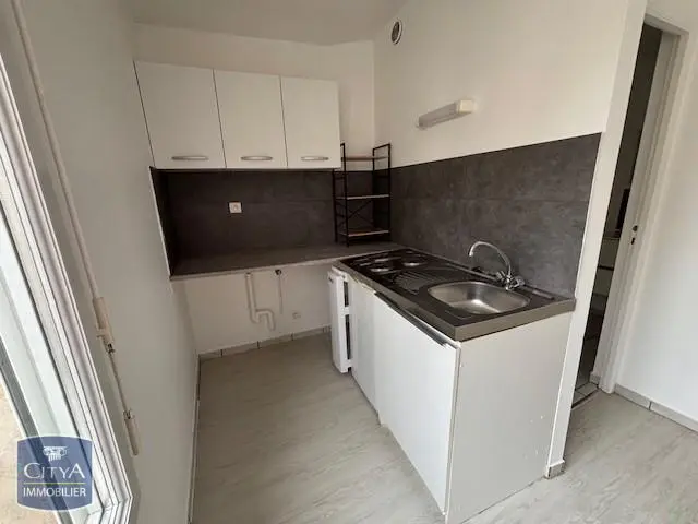 Photo 3 Appartement 1 pièce 25.02m²