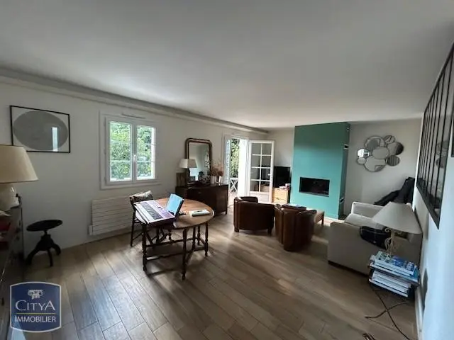 Photo 1 Maison 6 pièces 120.01m²