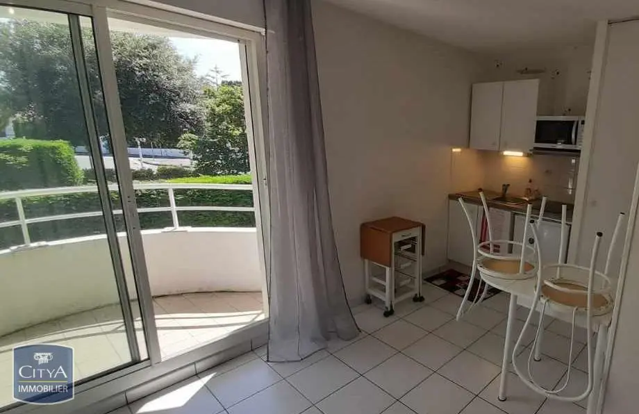 Photo 2 Appartement 1 pièce 19.31m²