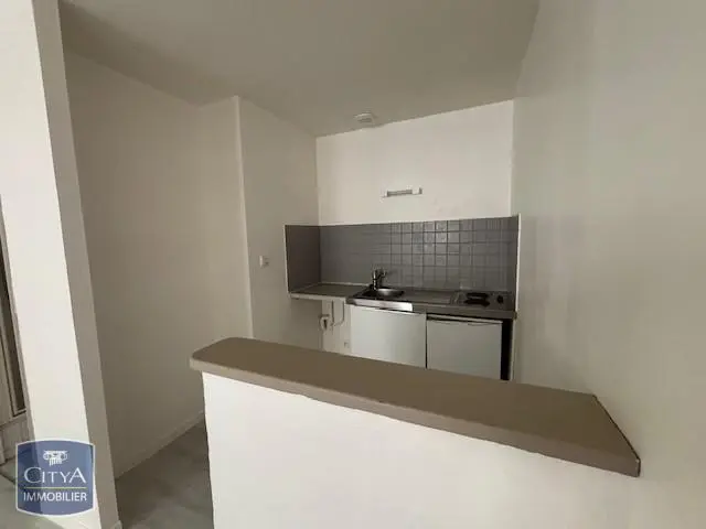 Photo 3 Appartement 1 pièce 24.36m²