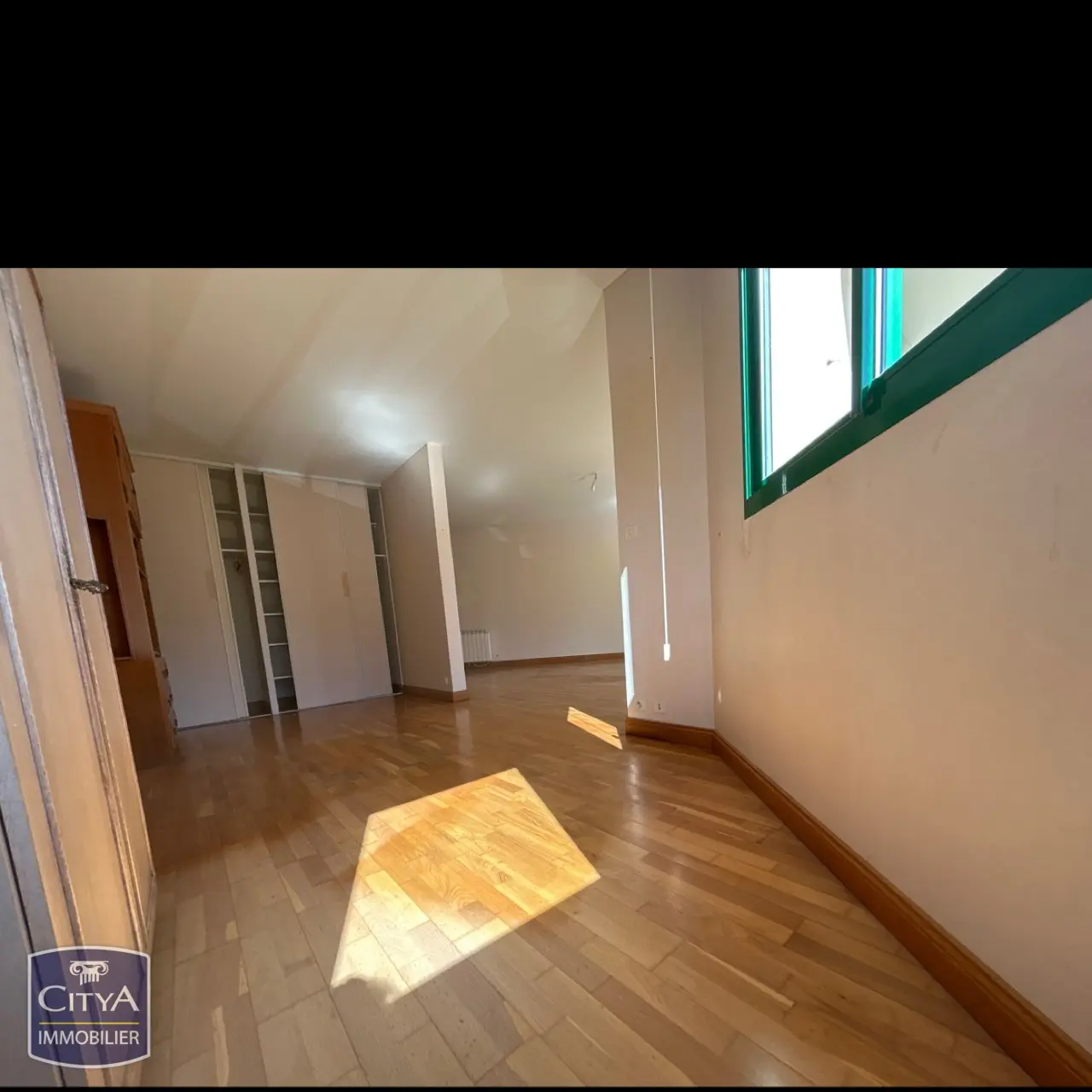 Photo 10 Appartement 3 pièces 77m²