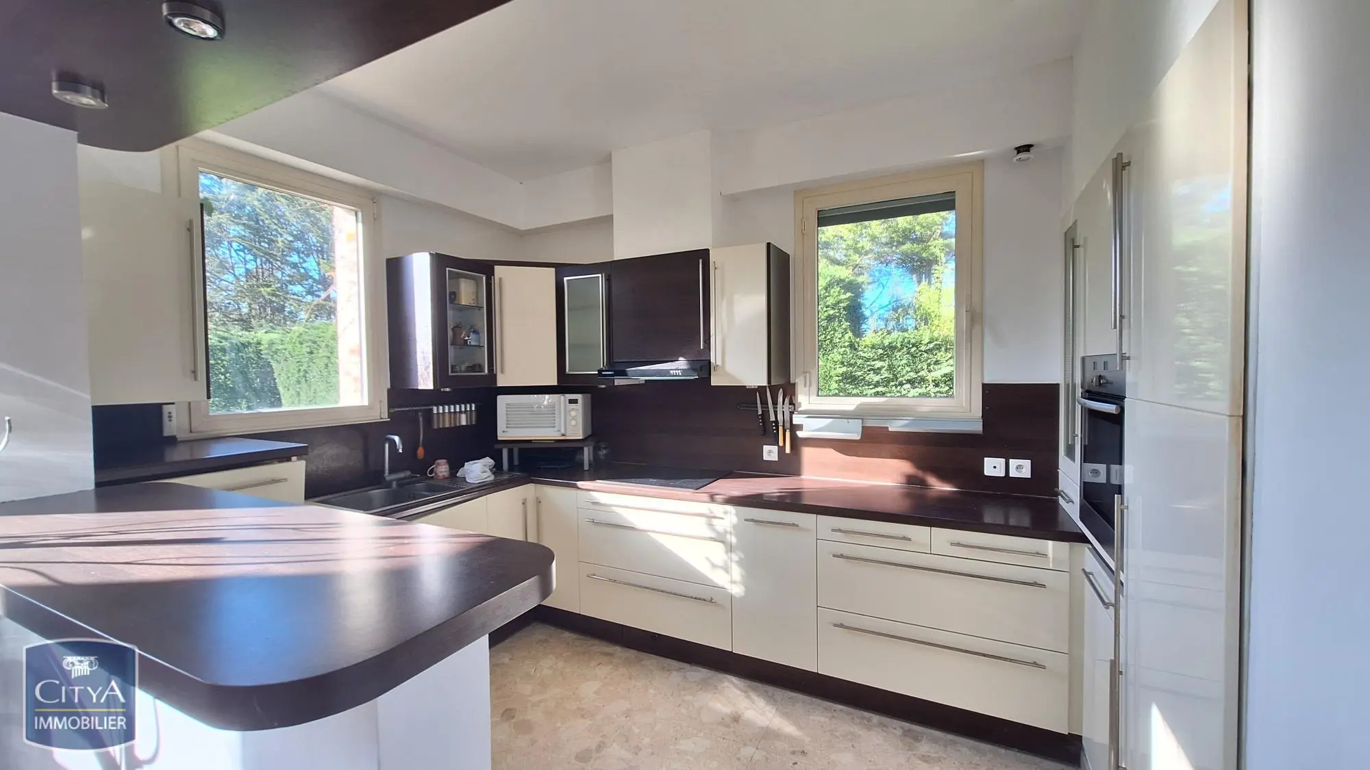 Photo 8 Maison 6 pièces 150m²