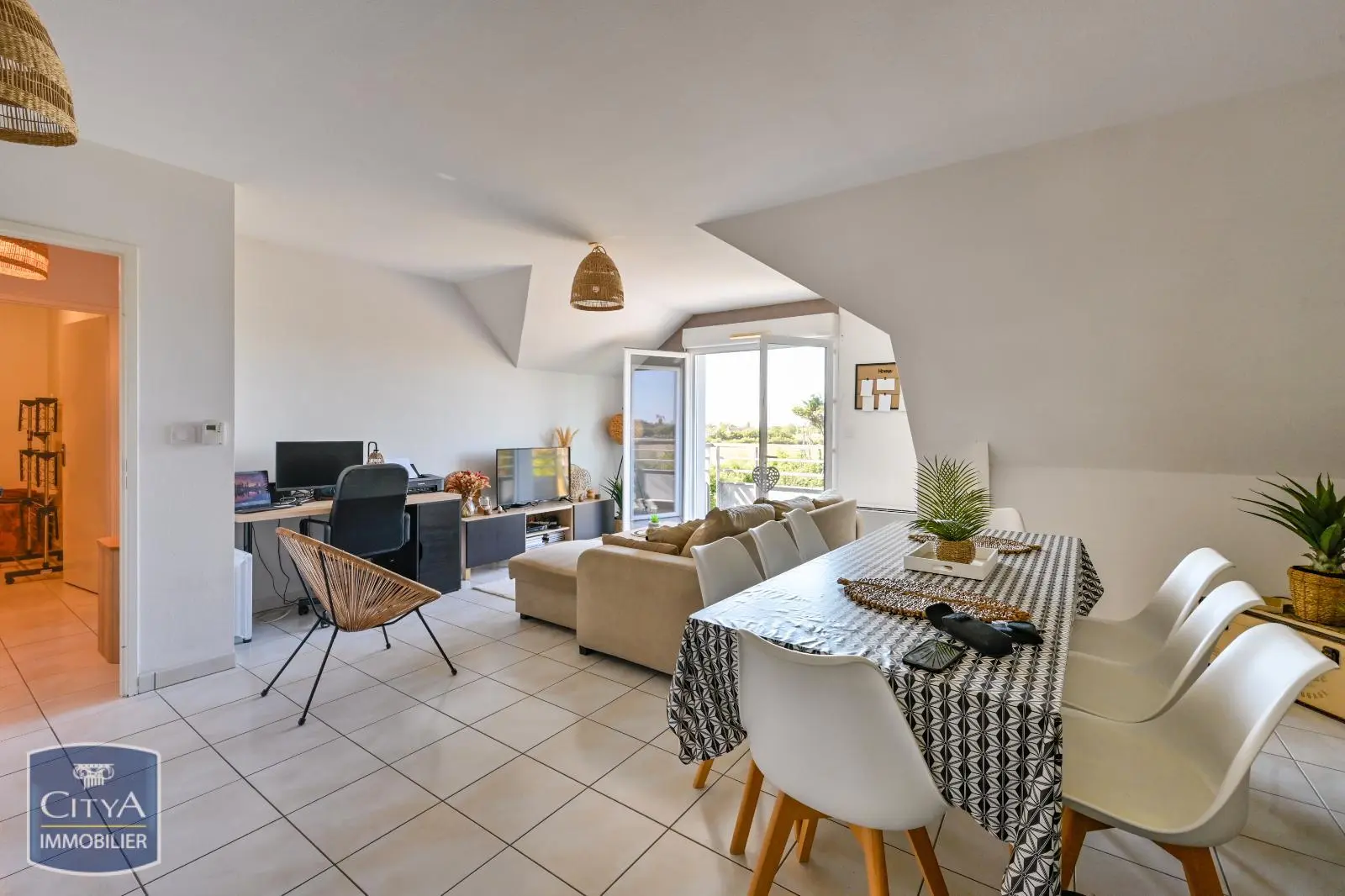 Photo 2 Appartement 2 pièces 44m²