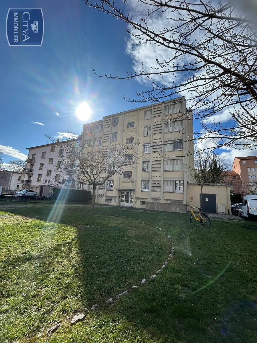 Photo 1 Appartement 5 pièces 79.34m²