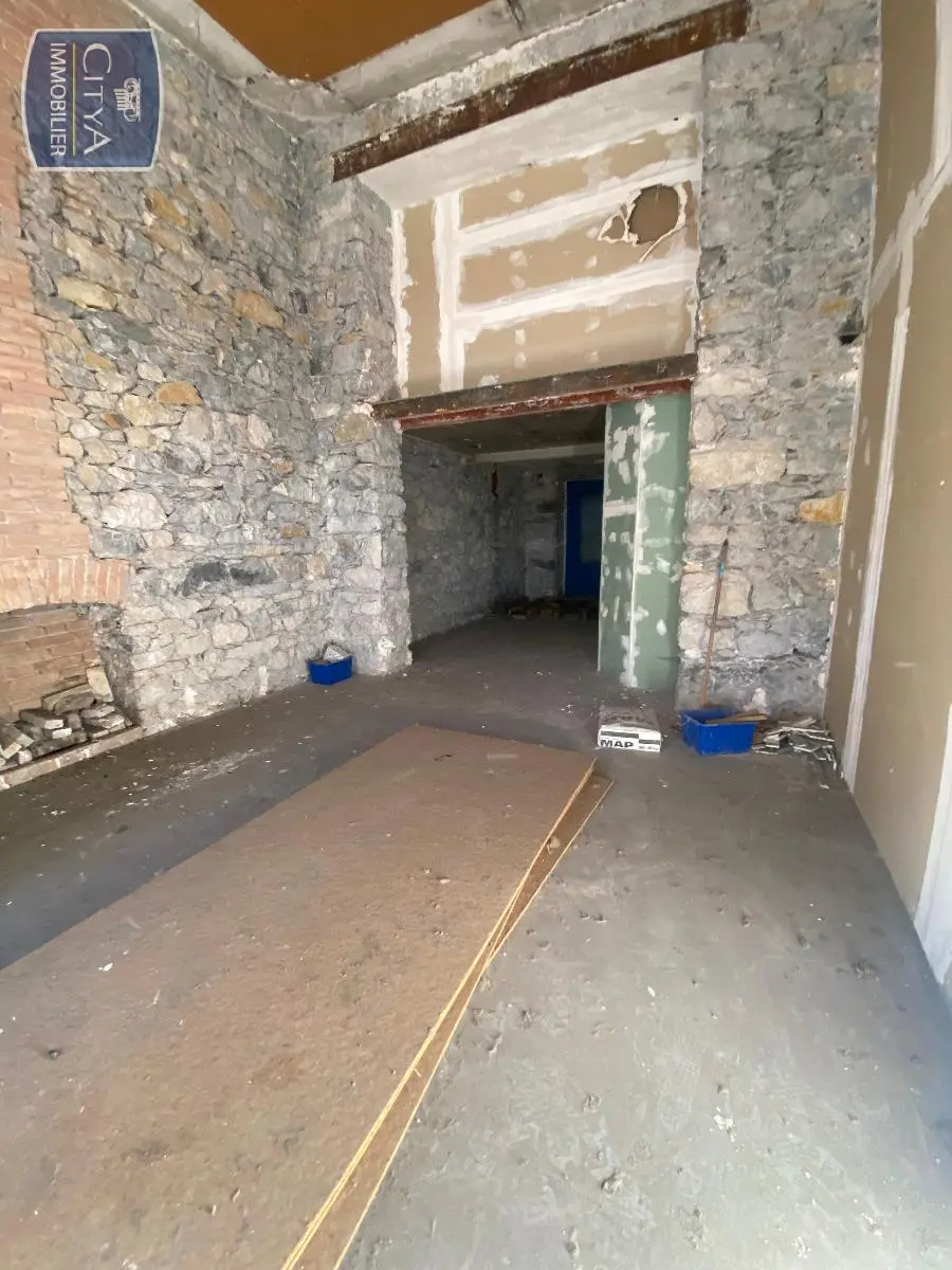 Photo 3 Local Professionnel 39m²