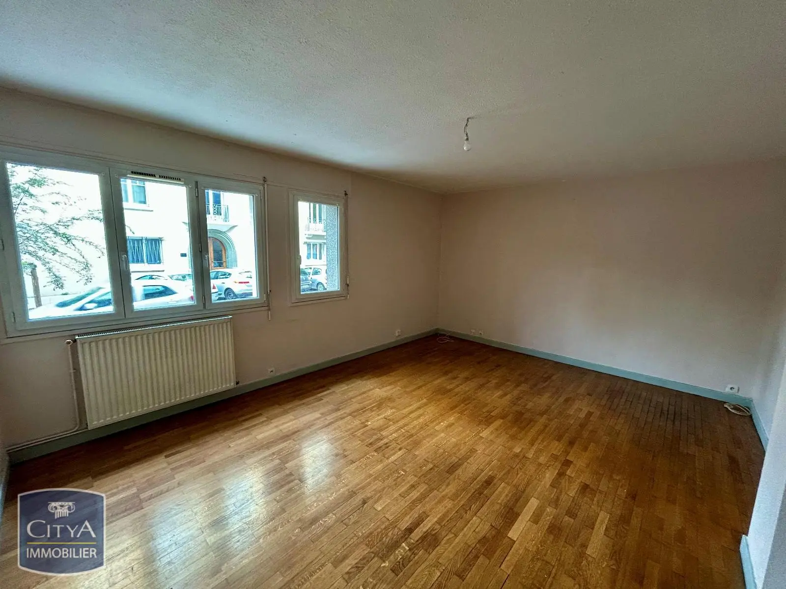 Photo 1 Appartement 2 pièces 67m²