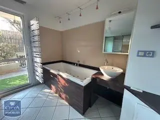 Photo 10 Appartement 4 pièces 95.08m²