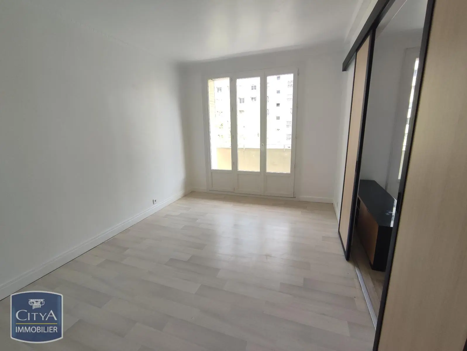 Photo 1 Appartement 3 pièces 64.27m²