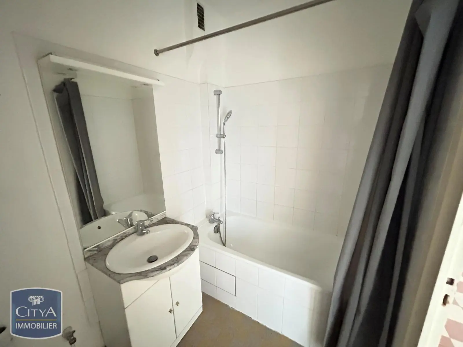 Photo 5 Appartement 2 pièces 56.96m²