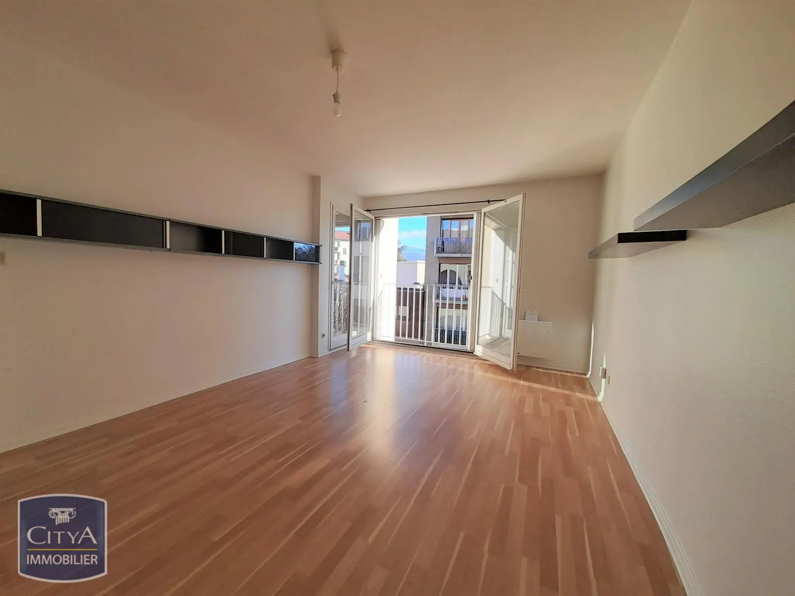 Photo 1 Appartement 2 pièces 50.37m²
